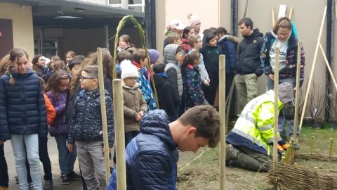 Osez l’osier ! Le blog des gagnants du concours Apprendre, avec les pros ! (réalisé par les élèves de Grenoble Saint-Ismier), sera présenté en direct, mercredi 27 février à 18 h 12, Hall 2.2 - stand B24, au Salon de l’agriculture à Paris.